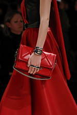 マックイーン(McQueen) ストーリーショルダー｜写真16