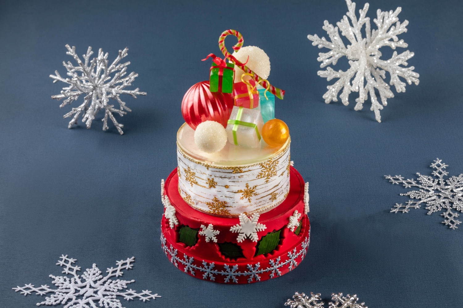 グランド ハイアット 東京のクリスマス2020、“飴細工のオーナメント”を飾った2段ケーキなど｜写真12