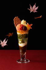 伊藤久右衛門(Itohkyuemon) もみじ抹茶パフェ｜写真1