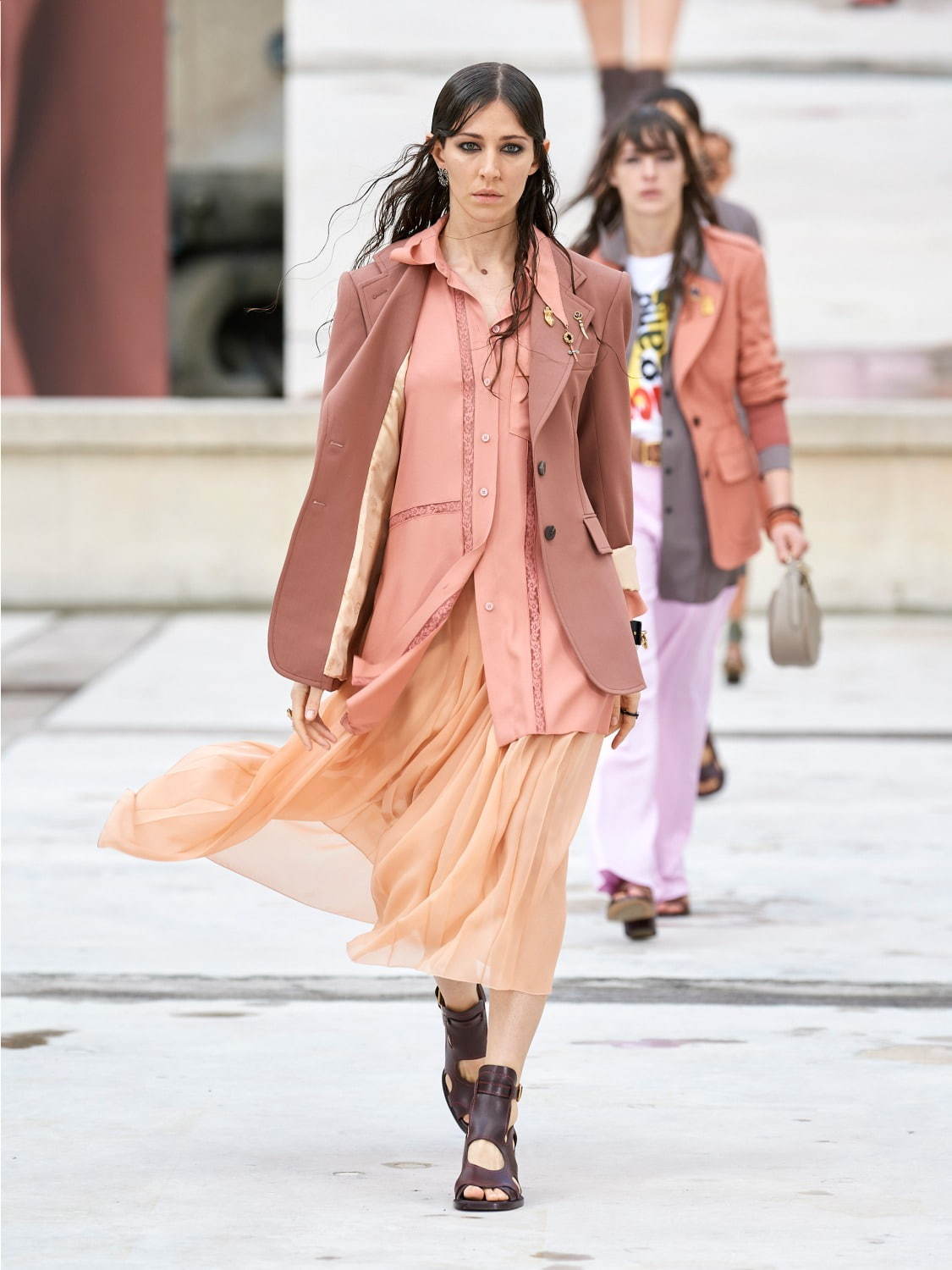 クロエ(Chloé) 2021年春夏ウィメンズコレクション シルエット - 写真3