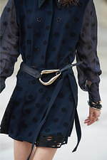 クロエ 2021年春夏コレクション -“コラージュ”で描くフェミニニティ｜写真56