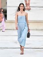 クロエ 2021年春夏コレクション -“コラージュ”で描くフェミニニティ｜写真2