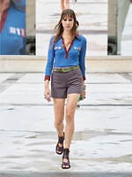 クロエ 2021年春夏コレクション -“コラージュ”で描くフェミニニティ｜写真7