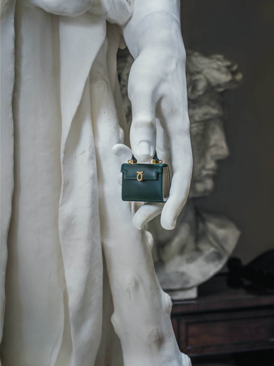 LAUNER✨ロウナー　王室御用達　ハンドバッグ　フォーマル LAUNER LONDON 日本公式サイト | ロウナーロンドン