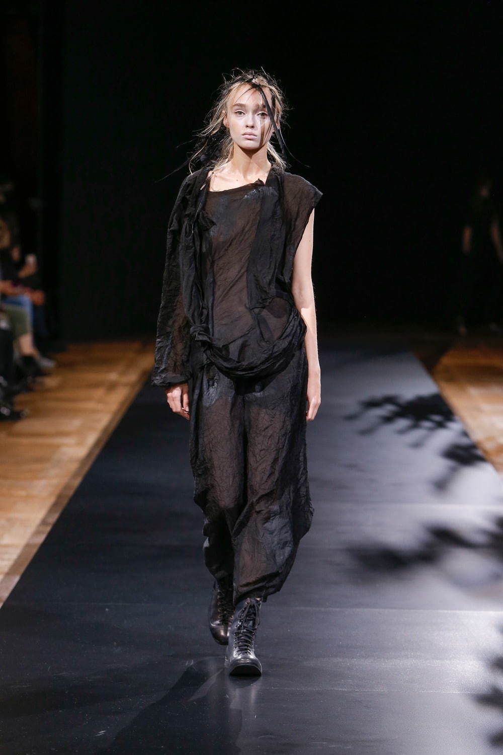 ヨウジヤマモト(Yohji Yamamoto) 2021年春夏ウィメンズコレクション  - 写真8