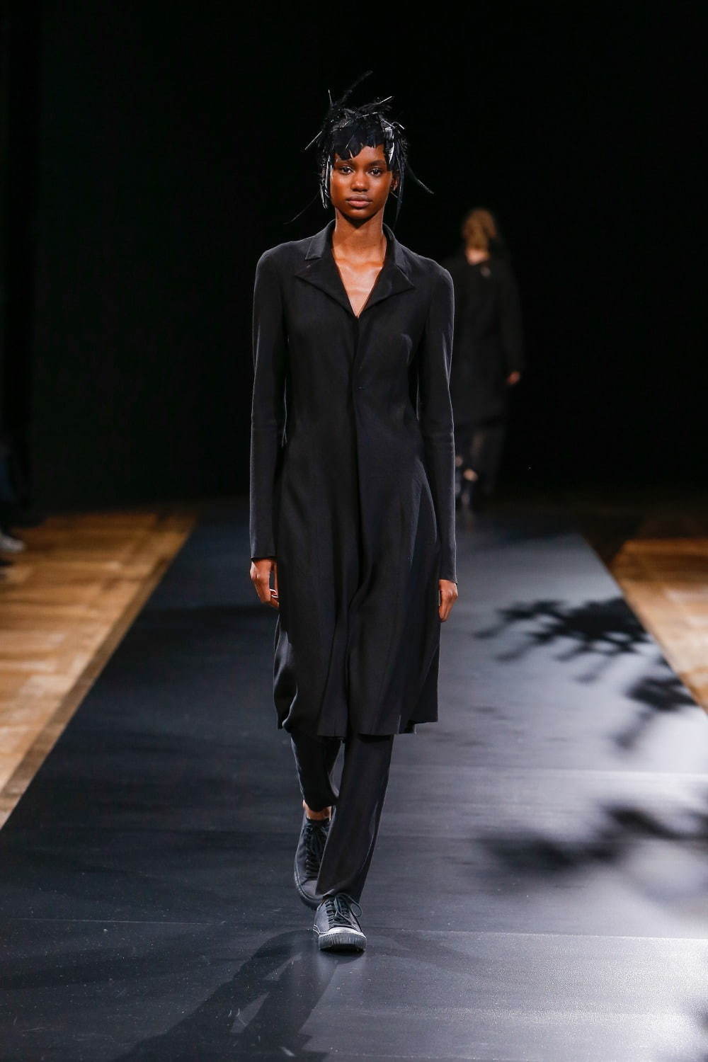 ヨウジヤマモト(Yohji Yamamoto) 2021年春夏ウィメンズコレクション  - 写真9