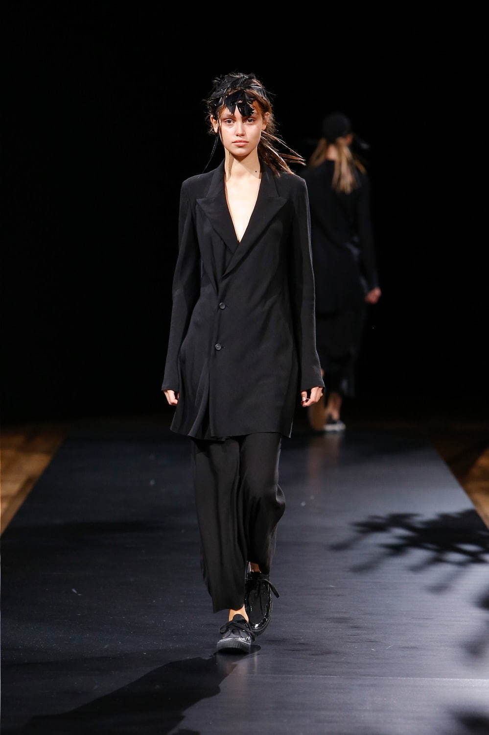 ヨウジヤマモト(Yohji Yamamoto) 2021年春夏ウィメンズコレクション  - 写真17