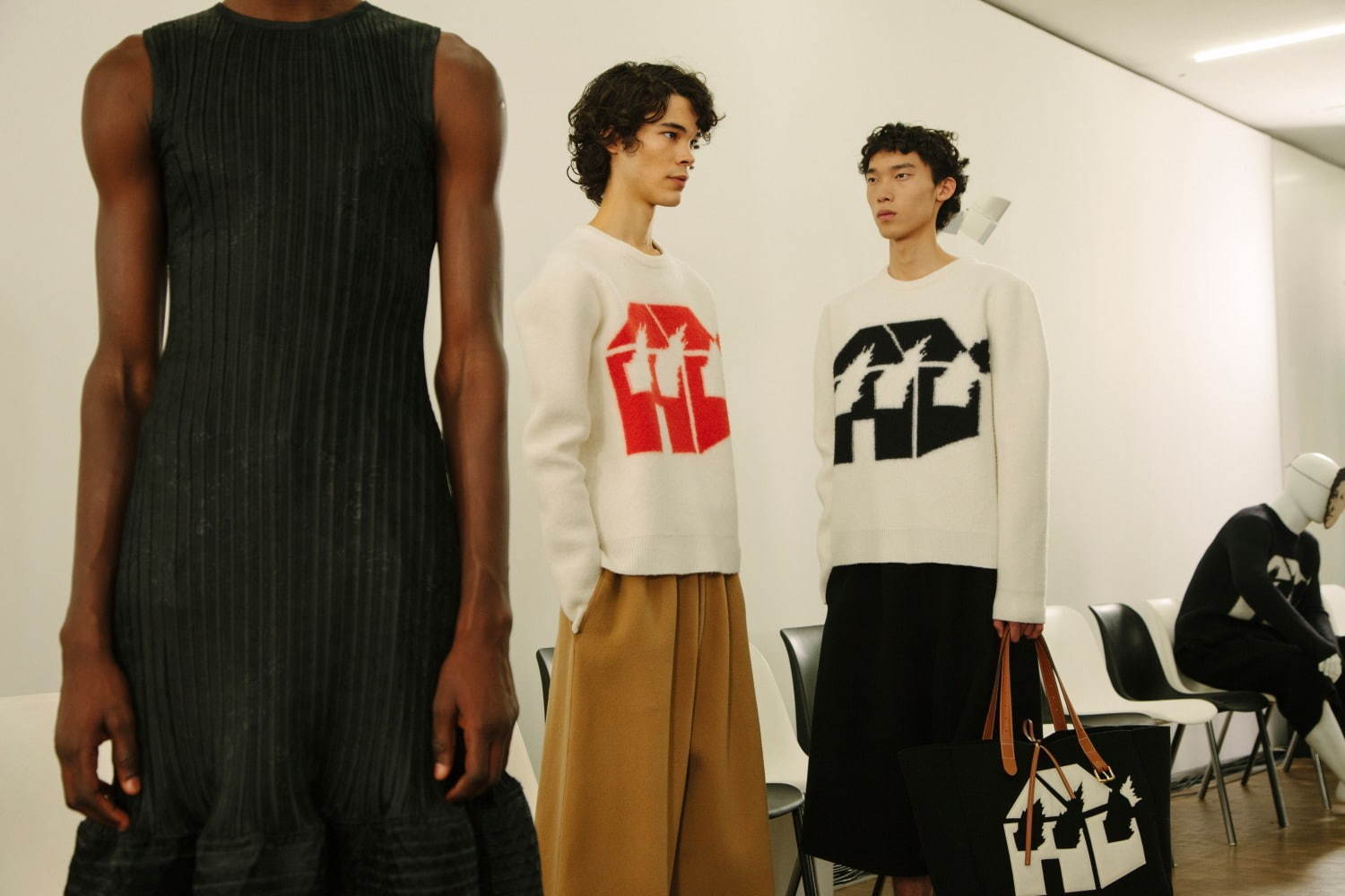 ジェイ ダブリュー アンダーソン(JW Anderson) キャップ バッグ｜写真17