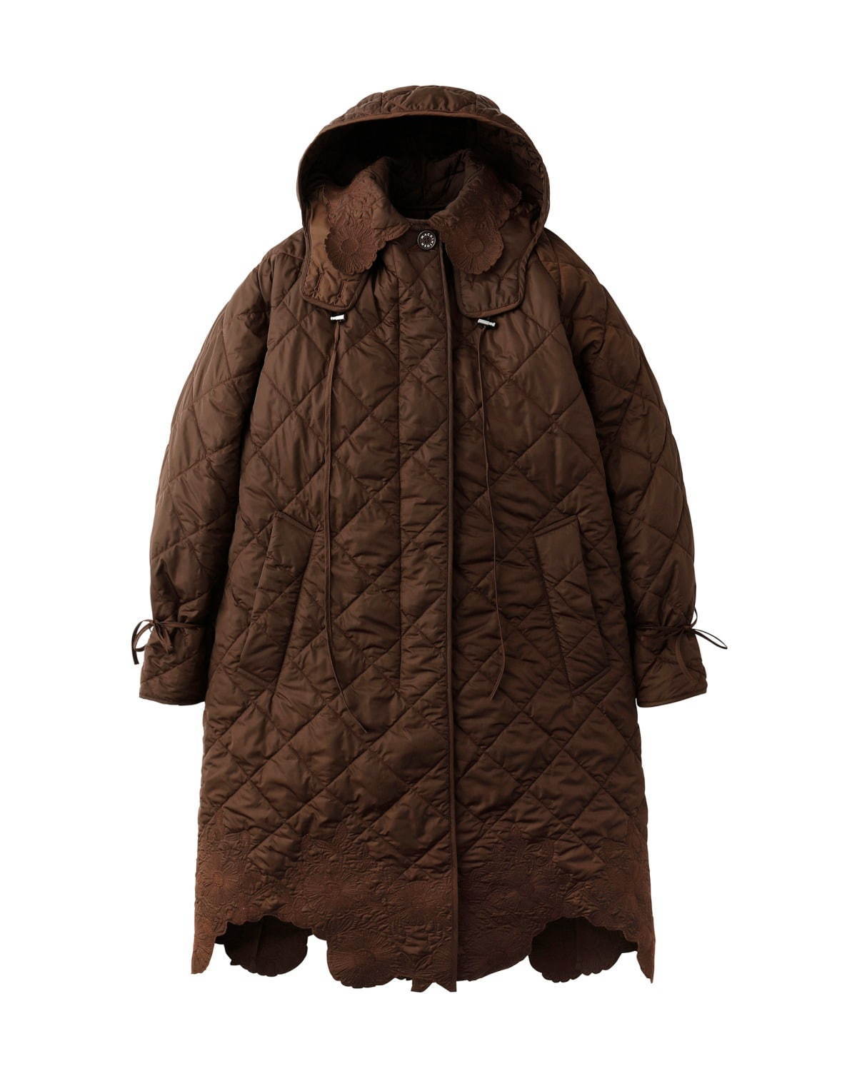 マッキントッシュ×セシリー バンセンのコートがドーバー ギンザで発売、特徴的な2つのシルエット｜写真1