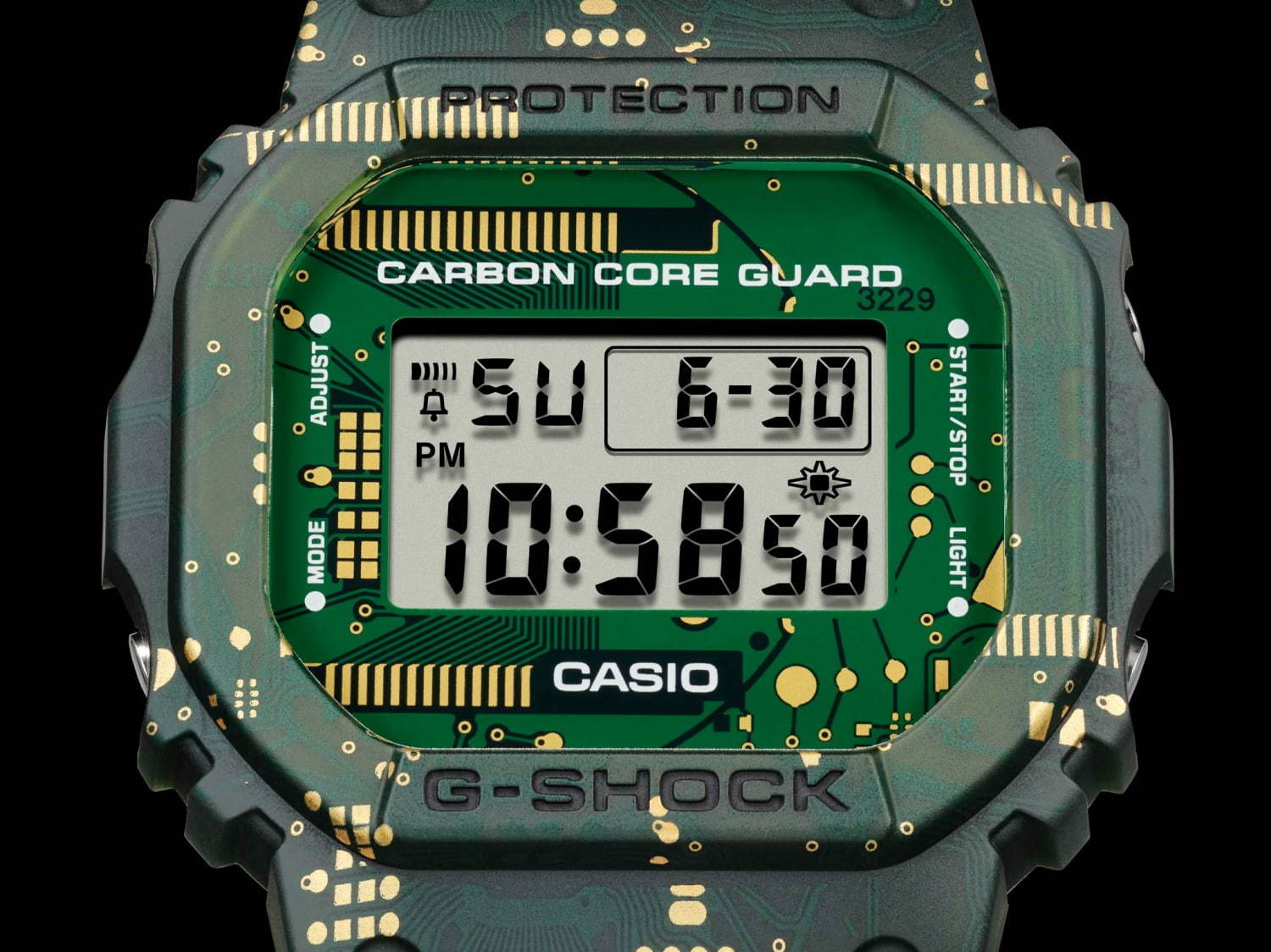 G-SHOCK史上初、バンド＆ベゼルを付け替え出来る新作モデル - 回路基板 