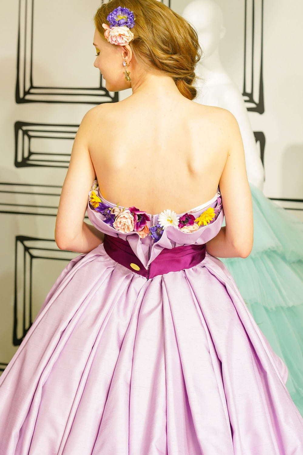 ディズニープリンセスの新作ウエディングドレス シンデレラや白雪姫モチーフ 三浦大地がデザイン ファッションプレス
