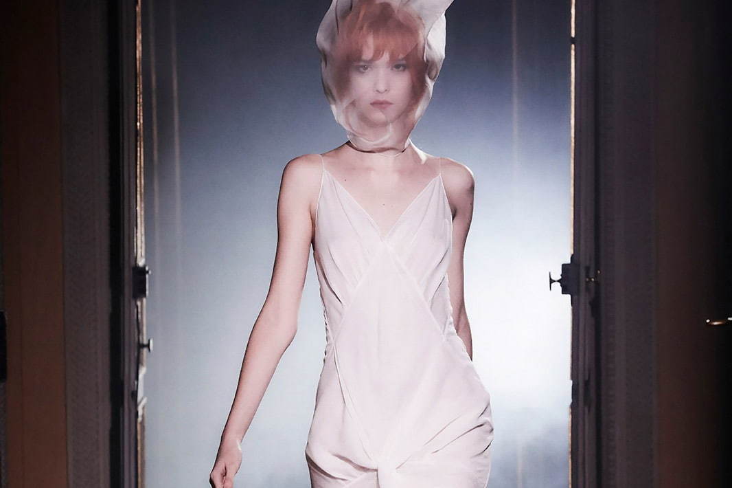 オリヴィエ ティスケンス(OLIVIER THEYSKENS) コレクション