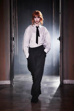 オリヴィエ ティスケンス(OLIVIER THEYSKENS) 2021年春夏ウィメンズコレクション  - 写真5