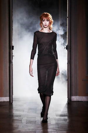 オリヴィエ ティスケンス(OLIVIER THEYSKENS) 2021年春夏ウィメンズコレクション  - 写真7