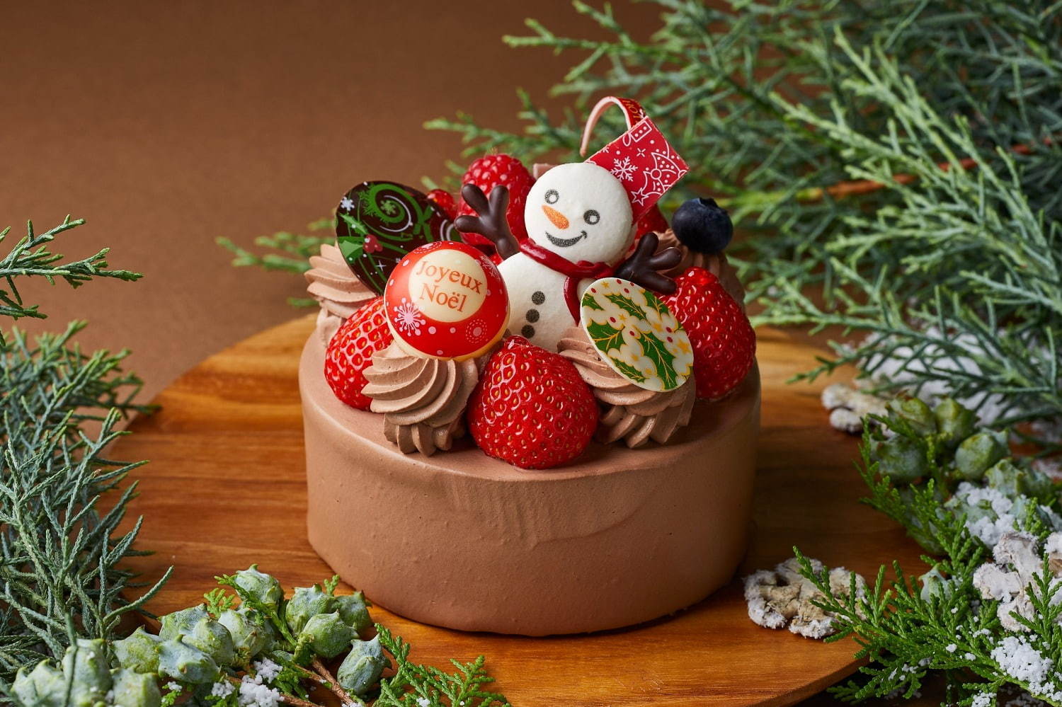 帝国ホテル 東京のクリスマス2020、"森の中"を表現したブッシュ ド ノエルやバラ香るケーキなど｜写真6