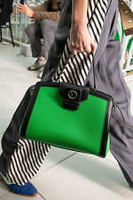 ルイ・ヴィトン 2021年春夏ウィメンズコレクション - 	“ニュートラル”な領域、その可能性と原像｜写真68