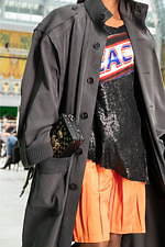 ルイ・ヴィトン 2021年春夏ウィメンズコレクション - 	“ニュートラル”な領域、その可能性と原像｜写真64