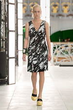 ルイ・ヴィトン 2021年春夏ウィメンズコレクション - 	“ニュートラル”な領域、その可能性と原像｜写真29