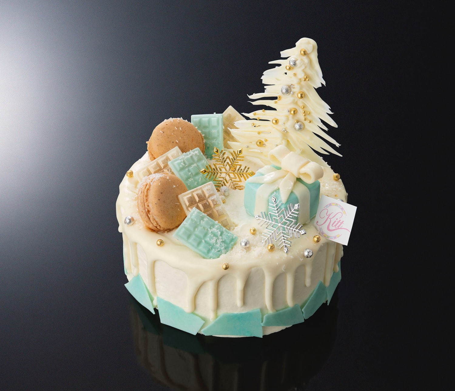 渋谷ヒカリエのクリスマス2020、“バラや蝶”を飾ったベリーケーキや“真っ白フリル”のチーズケーキ｜写真3