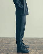 ユナイテッドアローズ＆サンズ×N.ハリ尾花大輔のメンズ新作、ビッグシルエットのバルカラーコートなど｜写真9