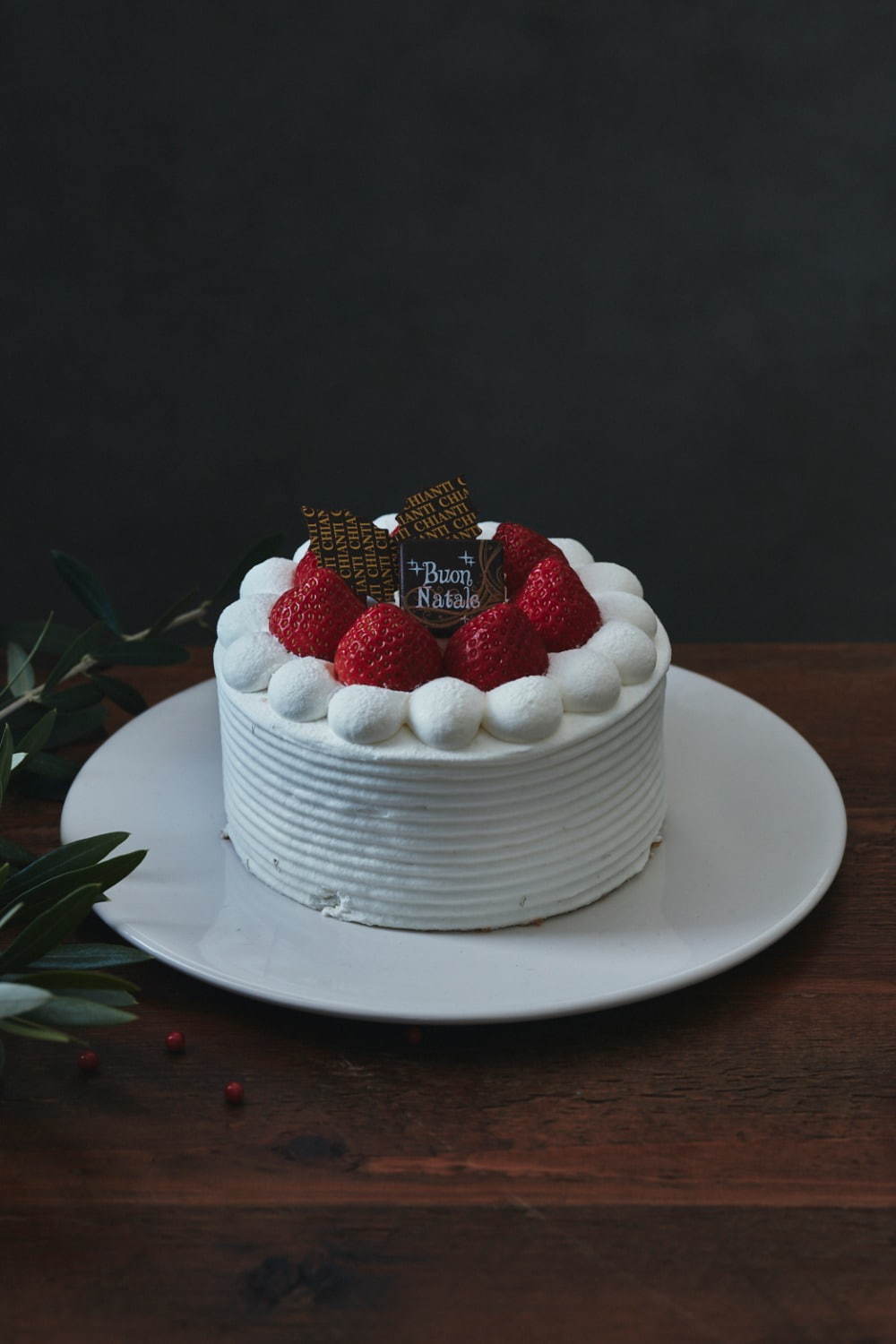 松屋銀座のクリスマスケーキ、“切り株”マロンムースのケーキやうさぎ＆サンタを飾ったショートケーキ｜写真4