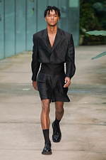 ターク 2021年春夏コレクション - 花の姿──風に揺れ、闇夜に沈み……｜写真41