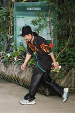 ターク 2021年春夏コレクション - 花の姿──風に揺れ、闇夜に沈み……｜写真54