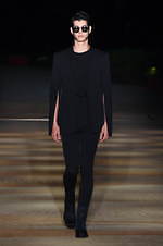 リンシュウ 2021年春夏コレクション -“服を纏う自由”を極めるということ｜写真32