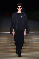 リンシュウ 2021年春夏コレクション -“服を纏う自由”を極めるということ｜写真4