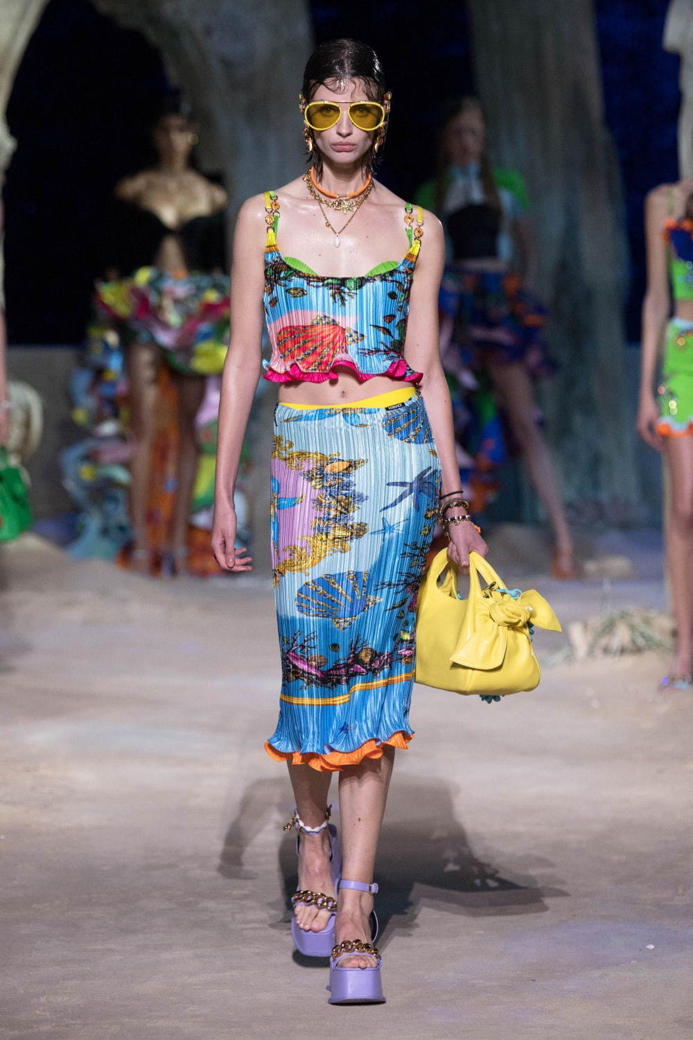 ヴェルサーチェ(VERSACE) 2021年春夏ウィメンズコレクション  - 写真35