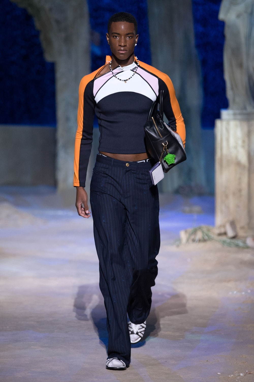 写真2/29｜ヴェルサーチェ(VERSACE) 2021年春夏メンズ