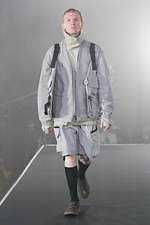 ミーンズワイル 2021年春夏コレクション - 装備する衣服、変形可能性と連動する機能性｜写真2