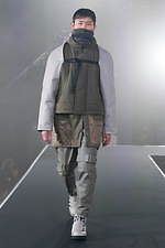ミーンズワイル 2021年春夏コレクション - 装備する衣服、変形可能性と連動する機能性｜写真10