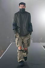 ミーンズワイル 2021年春夏コレクション - 装備する衣服、変形可能性と連動する機能性｜写真11