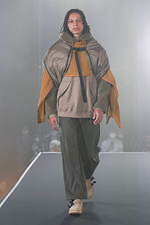 ミーンズワイル 2021年春夏コレクション - 装備する衣服、変形可能性と連動する機能性｜写真14