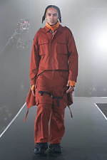 ミーンズワイル 2021年春夏コレクション - 装備する衣服、変形可能性と連動する機能性｜写真16