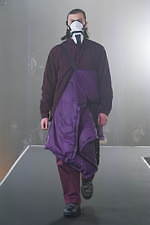 ミーンズワイル 2021年春夏コレクション - 装備する衣服、変形可能性と連動する機能性｜写真20