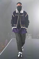 ミーンズワイル 2021年春夏コレクション - 装備する衣服、変形可能性と連動する機能性｜写真22