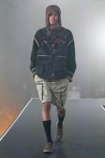 ミーンズワイル 2021年春夏コレクション - 装備する衣服、変形可能性と連動する機能性｜写真24