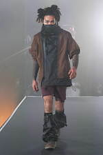 ミーンズワイル 2021年春夏コレクション - 装備する衣服、変形可能性と連動する機能性｜写真27