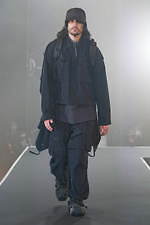 ミーンズワイル 2021年春夏コレクション - 装備する衣服、変形可能性と連動する機能性｜写真41