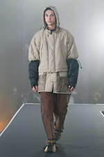 ミーンズワイル 2021年春夏コレクション - 装備する衣服、変形可能性と連動する機能性｜写真52