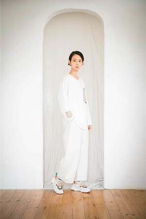 スニュウ(sneeuw) 2021年春夏ウィメンズ&メンズコレクション  - 写真49