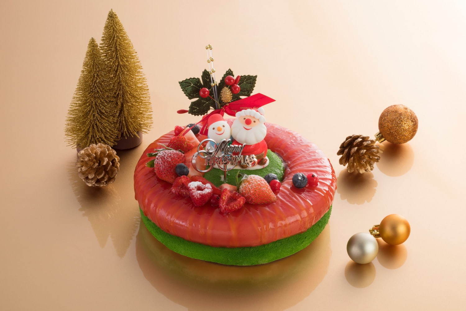 京都悠洛ホテル Mギャラリーのクリスマスケーキ2020、“池に浮かぶ蓮”を表現した抹茶オペラなど｜写真4