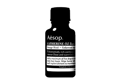 イソップ(Aesop)、オイルバーナーブレンド日本初登場！-直営店で発売