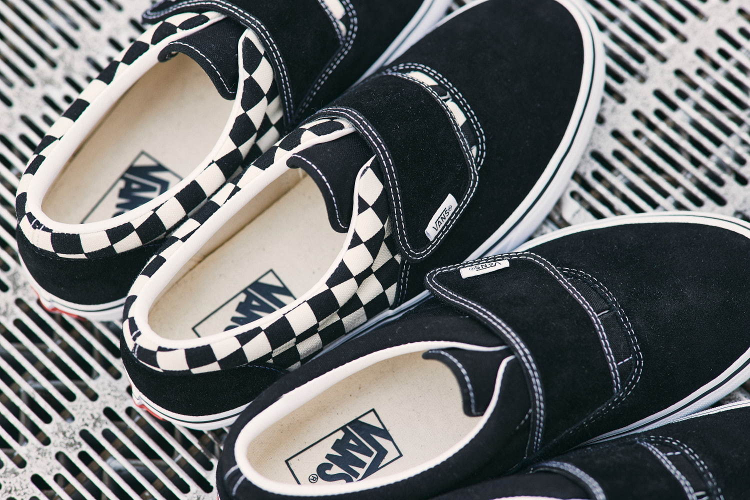 ＜左＞エラ EZ(BLK/WHT CHK)6,500円＋税
＜右＞エラ EZ(BLACK/WHITE)6,500円＋税