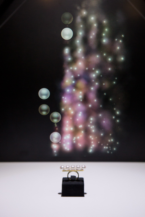 真珠のタサキ(TASAKI)がbalanceコレクションをイメージしたアートインスタレーション開催 | 写真