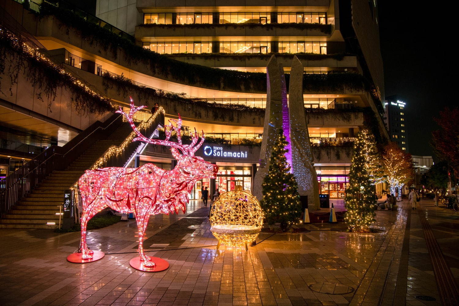 全国イルミネーション特集 東京 横浜 大阪他 クリスマスを彩るデート ナイトスポット ファッションプレス