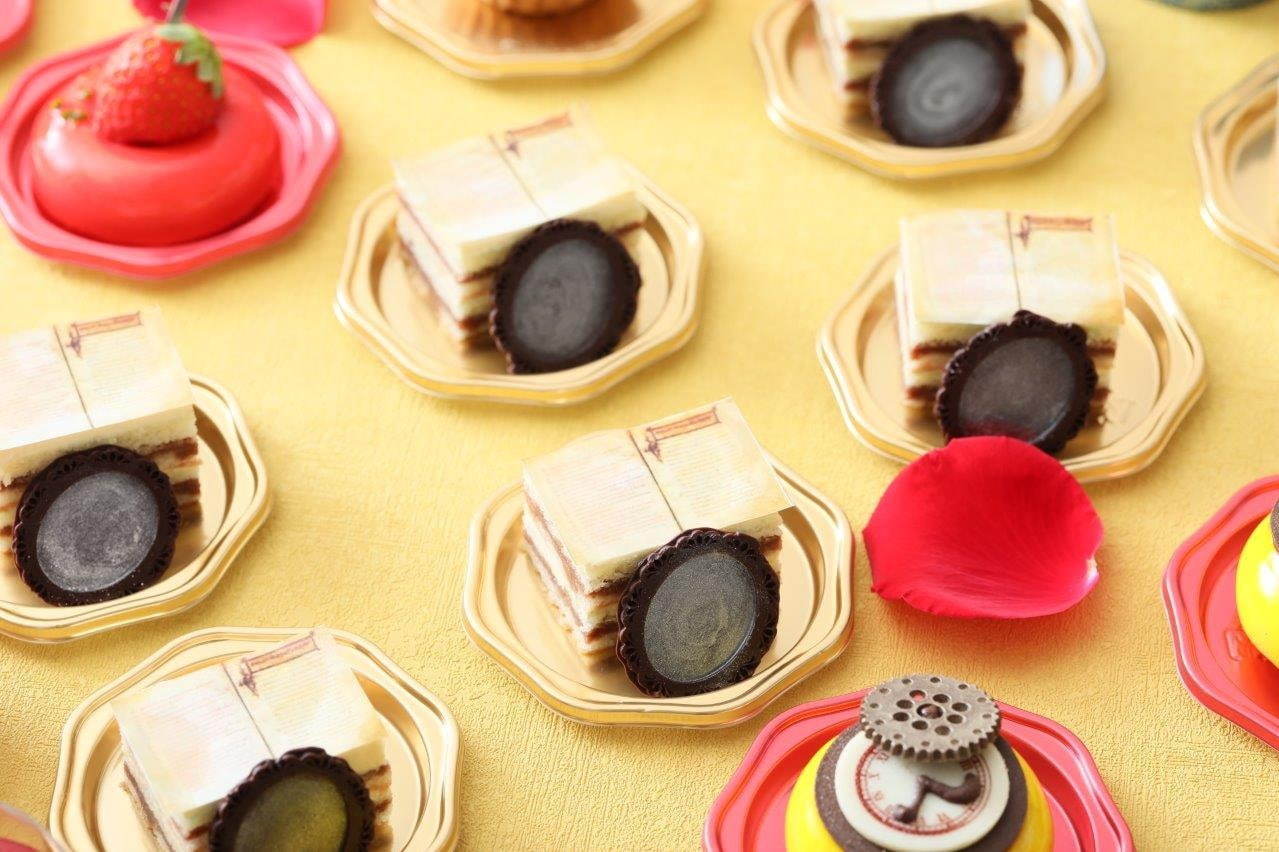 “美女と野獣”デザートブッフェが名古屋で、薔薇アップルパイや時計＆本を模ったケーキなど｜写真6