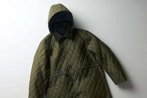 カーリーの新作アウター、ミリタリー調のキルティングコートやリバーシブルムートン風ジャケットなど